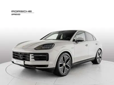 Usata Porsche Cayenne 470 CV (345 kW) 2024 Grigio SUV