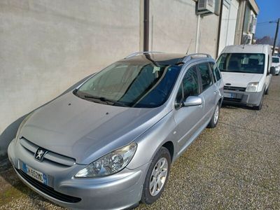 usata Peugeot 307 1.6 Auto a benzina - metano