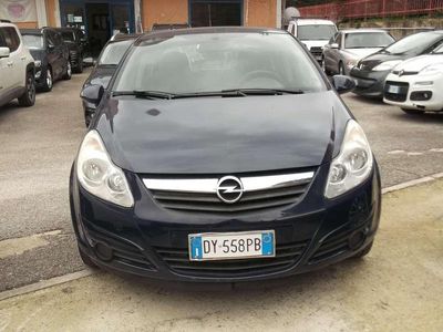 Usata Opel Corsa Club 65 CV (47 kW) 2010 Blu Berlina