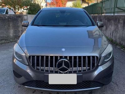 Usata Mercedes A200 136 CV (100 kW) 2014 Grigio Berlina