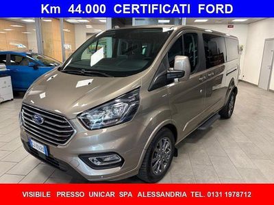 Usata Ford Tourneo Titanium 150 CV (110 kW) 2022 Grigio Monovolume