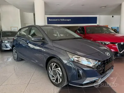 Nuova Hyundai i20 100 CV (73 kW) 2026 Bluazzurro Utilitaria