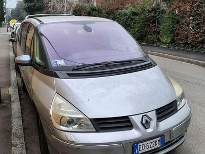 Usata Renault Grand Espace 173 CV (127 kW) 2010 Argento Monovolume