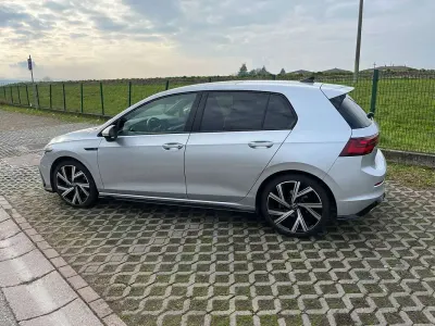 Gebraucht VW Golf VIII R-line 150 PS (110 kW) 2023 Silber Limousine