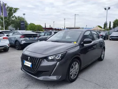 Gebraucht Peugeot 208 Active 75 PS (55 kW) 2023 Grau Kleinwagen