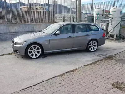 Usata BMW 318 143 CV (105 kW) 2011 Grigio Station wagon