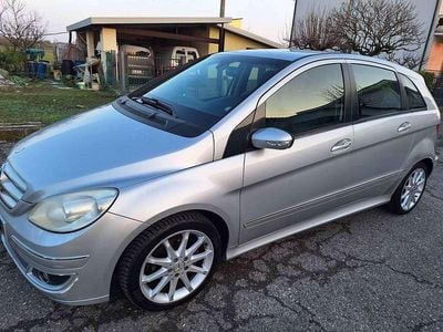 Usata Mercedes B170 Chrome 116 CV (85 kW) 2008 Argento brillante Monovolume