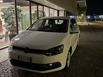 Usata VW Polo Trendline 60 CV (44 kW) 2014 Bianco Berlina