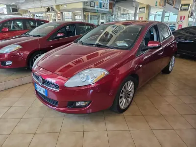 Usata Fiat Bravo Dynamic 90 CV (66 kW) 2007 Rosso Utilitaria