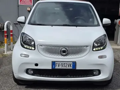 Usata Smart ForTwo Cabrio Superpassion 90 CV (66 kW) 2019 Other Cabrio