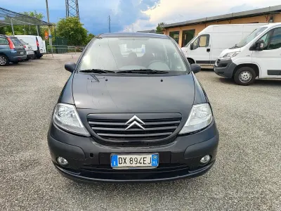 Usado Citroën C3 60 CV (44 kW) 2009 Negro Berlina