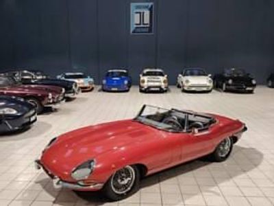Usata Jaguar E-Type 269 CV (197 kW) 1964 Rosso Cabrio