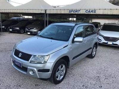 Usata Suzuki Grand Vitara 129 CV (94 kW) 2006 Grigio SUV