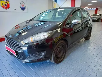 Usata Ford Fiesta Titanium 92 CV (67 kW) 2015 Other Utilitaria