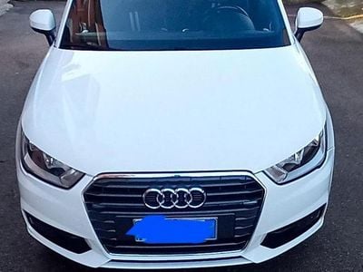 Begagnad Audi A1 Sportback Ambiente 90 HK (66 kW) 2015 Vit Halvkombi