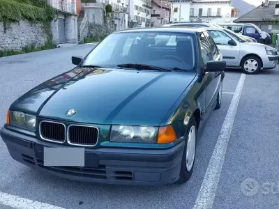 Usata BMW 318 Cabriolet 115 CV (84 kW) 1995 Cabrio