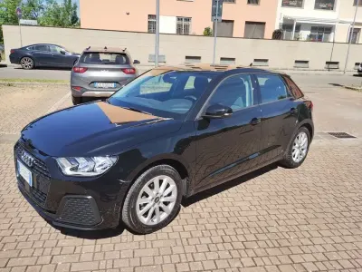 Usata Audi A1 Sportback Business 95 CV (69 kW) 2023 Utilitaria