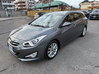 Usata Hyundai i40 136 CV (100 kW) 2015 Grigio Station wagon