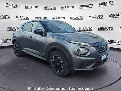 Usata Nissan Juke N-Connecta 143 CV (105 kW) 2023 Grigio scuro SUV