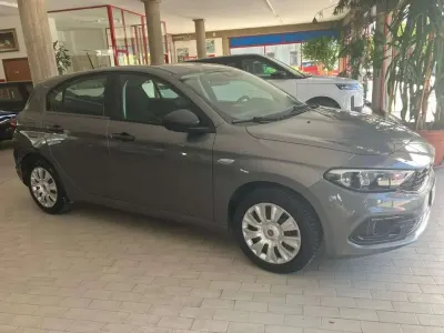 Usata Fiat Tipo S 95 CV (69 kW) 2021 Grigio metallizzato Berlina