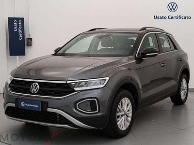 Usata VW T-Roc Life 150 CV (110 kW) 2024 Indium grey/nero SUV