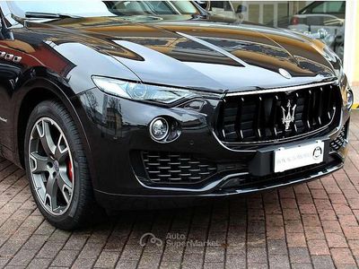 Usata Maserati GranSport 250 CV (183 kW) 2018 Nero Station wagon