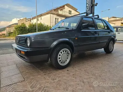 Usata VW Golf II 73 CV (53 kW) 1990 Utilitaria