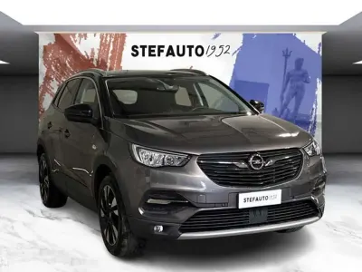 Usata Opel Grandland X Innovation 131 CV (96 kW) 2020 Argento SUV
