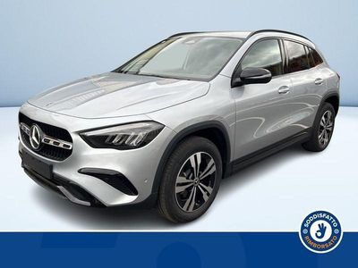 Nero Usata 2024 Mercedes GLA200 Advanced SUV | 39.700 € (Buon prezzo)