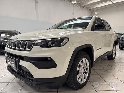 Bianco(met.) Usata 2021 Jeep Compass Longitude SUV | 22.600 € (Buon prezzo)