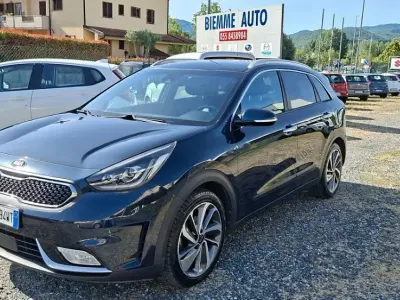 Usata Kia Niro Style 105 CV (77 kW) 2018 Nero SUV