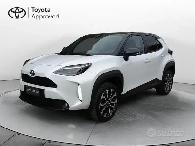 Usata Toyota Yaris Cross Trend 116 CV (85 kW) 2022 Bianco SUV