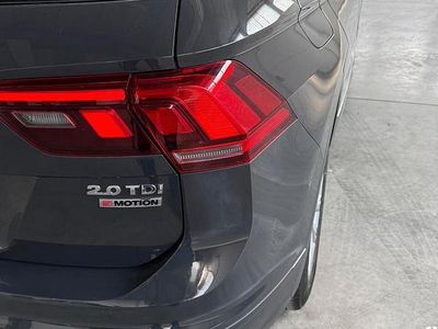 Usata VW Tiguan 150 CV (110 kW) 2017 Grigio SUV