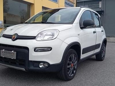 Usata Fiat Panda 4x4 86 CV (63 kW) 2019 Bianco Utilitaria