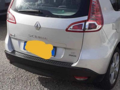 Usata Renault Scénic III XMOD 110 CV (80 kW) 2011 Grigio Monovolume