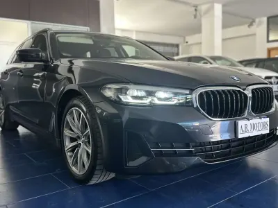 Usata BMW 520 190 CV (139 kW) 2022 Nero Station wagon