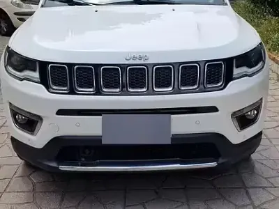 Occasion Jeep Compass 120 ch (88 kW) 2019 SUV