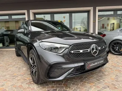 Usata Mercedes GLC200 AMG Line Premium Plus 163 CV (119 kW) 2025 Grigio medio metallizzato SUV