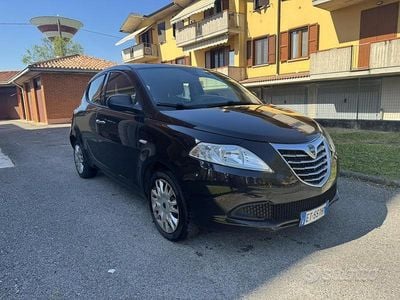 Usata Lancia Ypsilon
