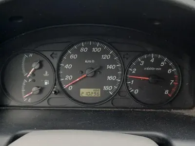 Usata Mazda Demio 75 CV (55 kW) 2003 Utilitaria