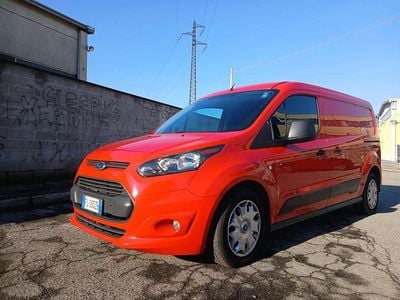 Begagnad Ford Transit 120 HK (88 kW) 2017 Röd Van