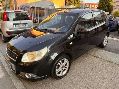 Usata Chevrolet Aveo 84 CV (61 kW) 2009 Nero Berlina