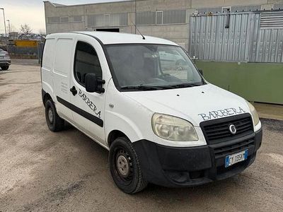 Usata Fiat Doblò 75 CV (55 kW) 2006 Bianco Monovolume