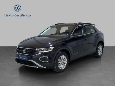 Usata VW T-Roc Life 150 CV (110 kW) 2024 Deep black perlato SUV
