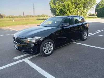 Begagnad BMW 118 143 HK (105 kW) 2014 Halvkombi