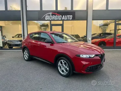 Usata Alfa Romeo Tonale Sprint 131 CV (96 kW) 2023 Rosso SUV