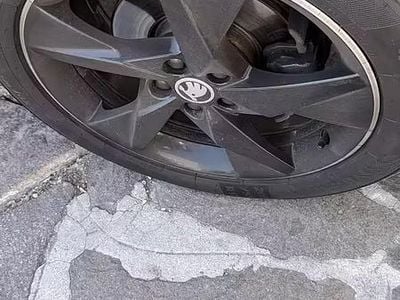 Usata Skoda Kamiq Monte Carlo 90 CV (66 kW) 2022 Nero SUV