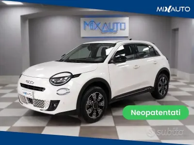 Usata Fiat 600 Pop 136 CV (100 kW) 2025 Bianco SUV
