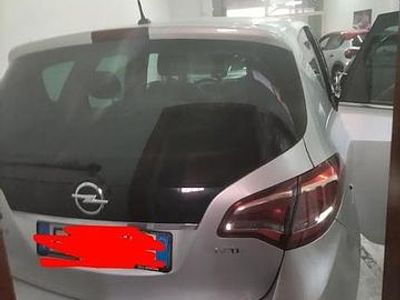 Usata Opel Meriva 110 CV (80 kW) 2014 Grigio Monovolume