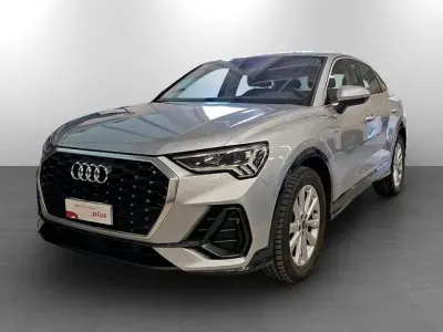 Usata Audi Q3 Sportback Business Plus 150 CV (110 kW) 2023 Argento metallizzato SUV